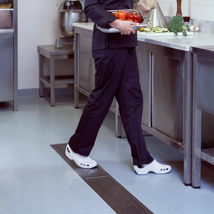 Wock EVERLITE PLUS zoccoli professionali ultraleggeri SRC#colore_01-bianco