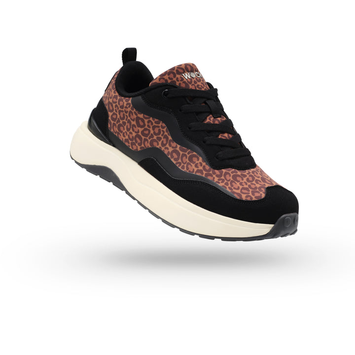 nova sneakers