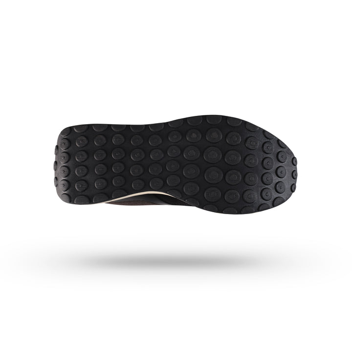 nova sneakers